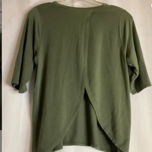 Fornia Womens Split Back Olive Green short sleeve shortie crop top size Small